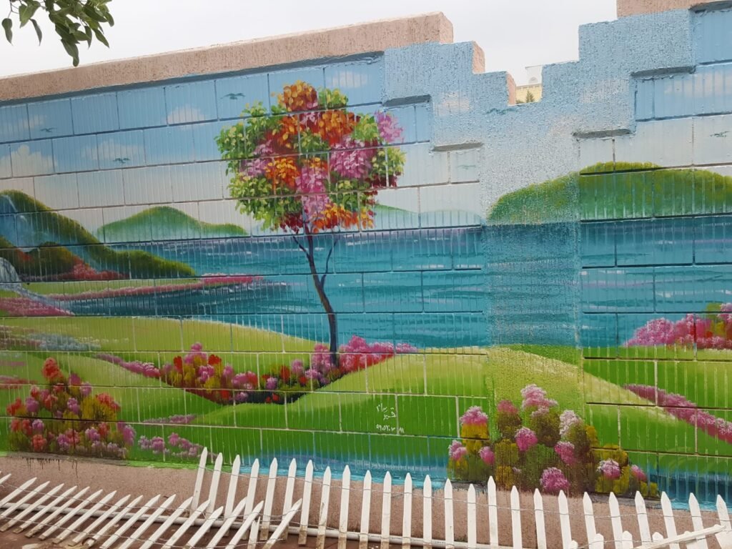 دليلك لأفضل صباغ شاطر كيفان الكويت | أحدث دهانات وتركيب ورق جدران